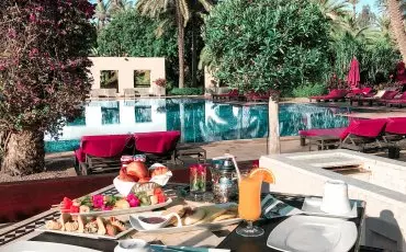 Rewards on the Menu: The dining hack every traveler needs!